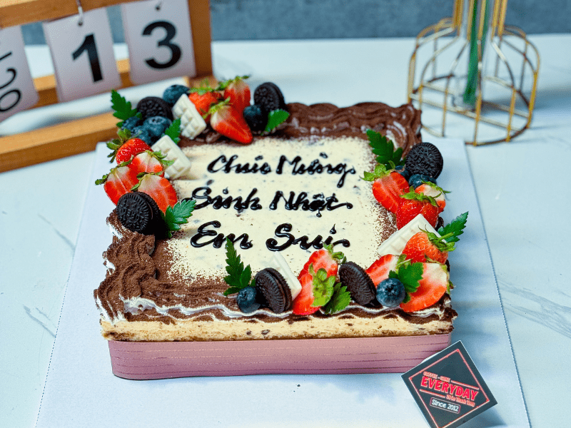 bánh sinh nhật